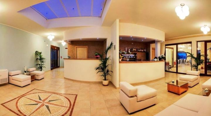 Hotel Ristorante Il Vascello Коста-Рей Екстер'єр фото